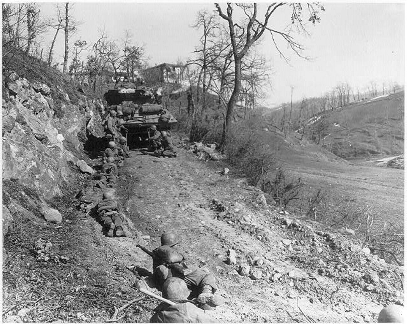 ‘The Winter Army’ Hamilton College professor documents 10th Mountain Division’s odyssey